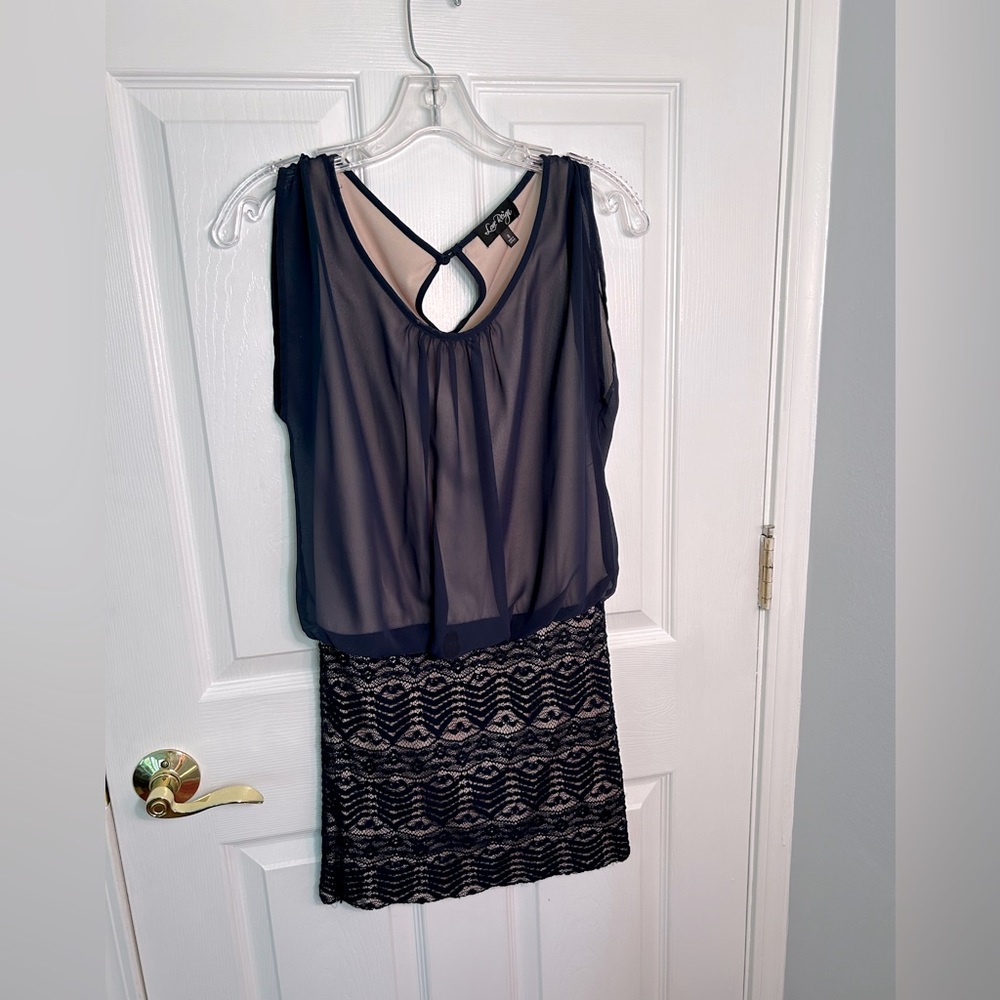 Love Reign Navy Blue Scoop Neckline W/ Lace Bodycon Bottoms